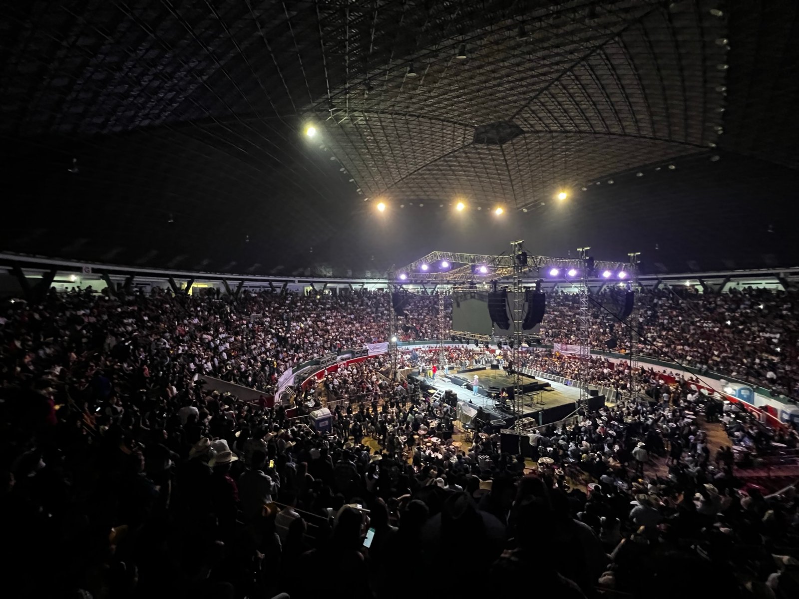 Vista del escenario principal - Monitoreo CCTV